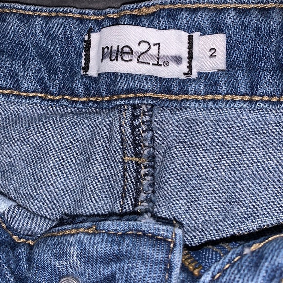 Rue 21 patched jeans - Picture 4 of 4
